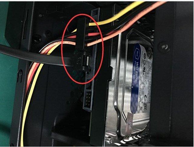主板硬盘怎么接线_电脑主板硬盘接线图解_图解主板接线硬盘电脑没反应